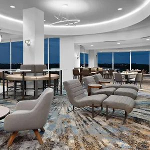 Courtyard By Marriott Downtown Hotel Edmonton